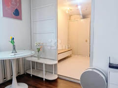 Great location in Sinchon; spacious room. 0th image