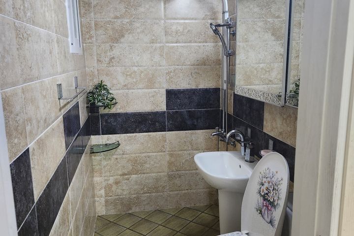 3-room apartment between Jeungsan Station and 10th image