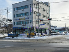 Fully furnished room in front of Tangeum Park 8th image