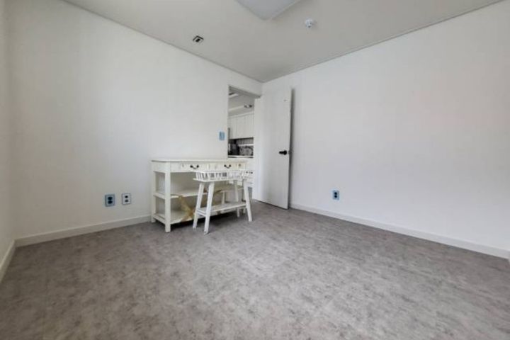 Pleasant two-room apartment in front of Beode 6th image