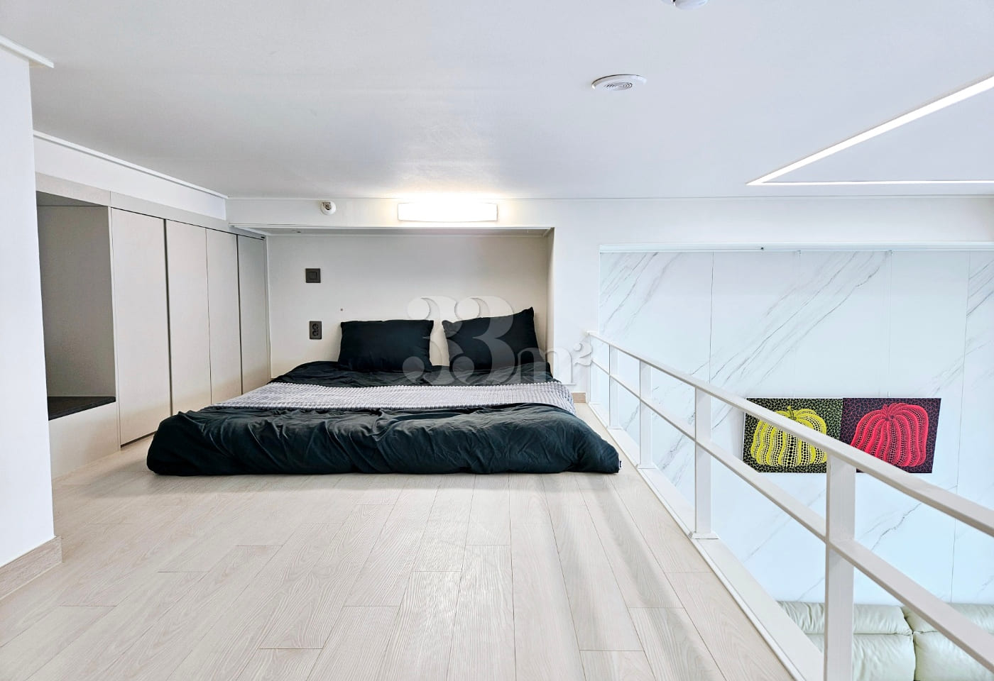 Spacious, fully furnished duplex in Euljiro 9th image