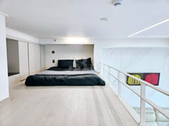 Spacious, fully furnished duplex in Euljiro 9th image
