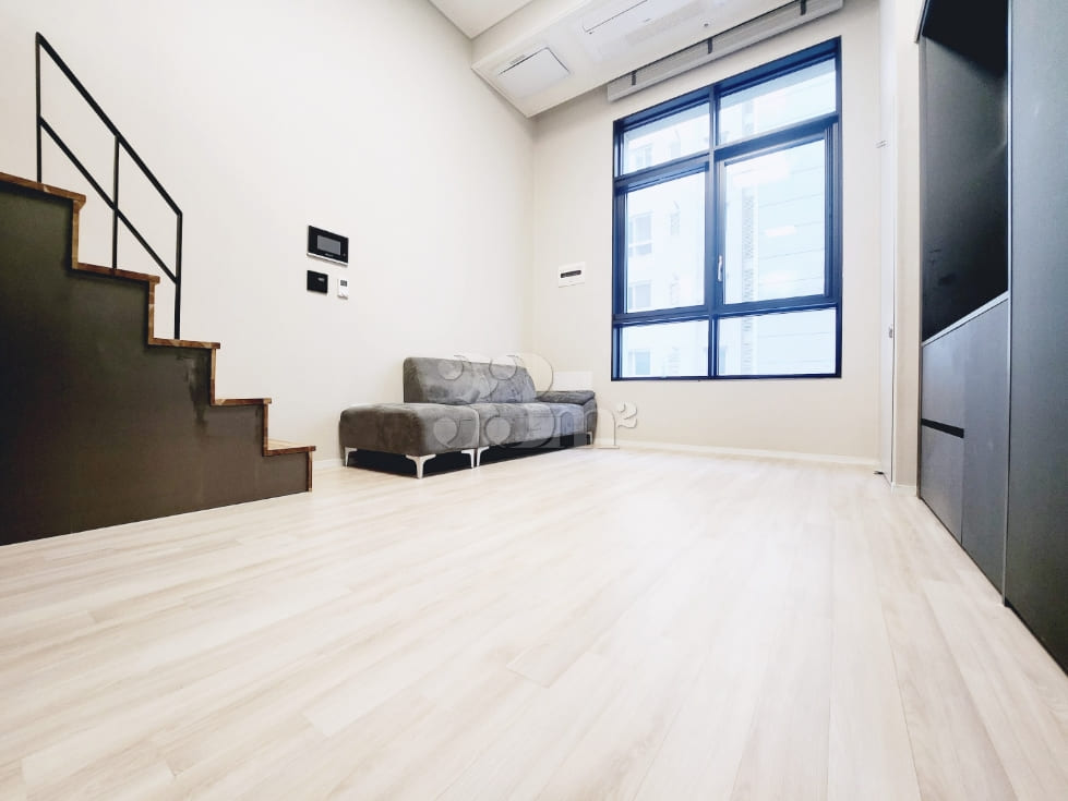 ⚡Super Special Price Duplex Studio 7. 4th image
