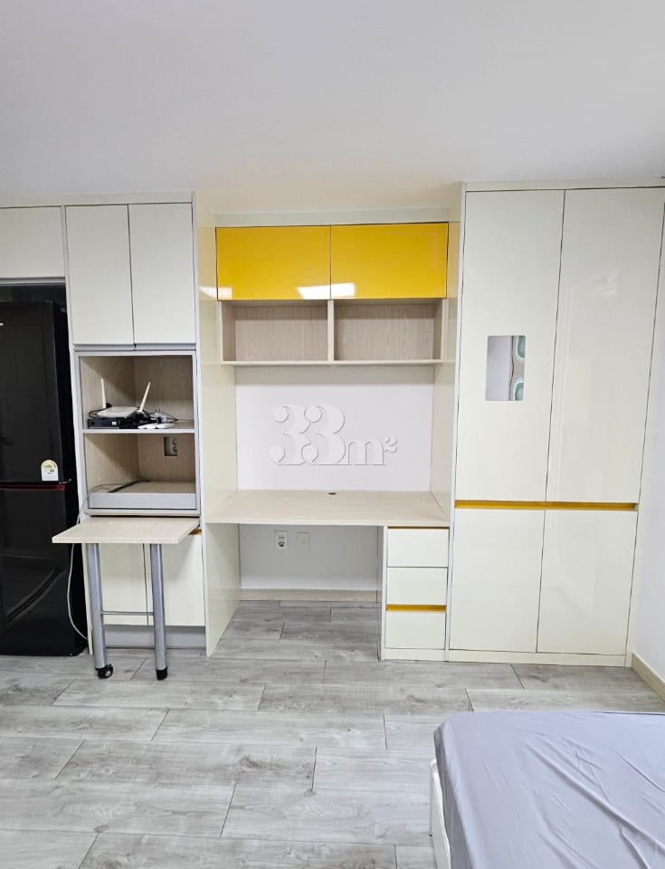 One-room apartment, 45 sq.m., 1 minute from J 7th image