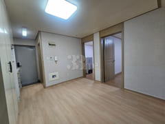 Two-Room Unit 207 1th image