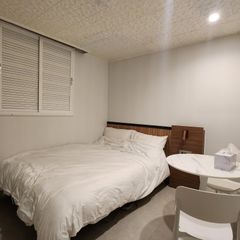 Stay near the intercity bus terminal Unit Image