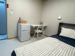 Room 103/Privacy Room 4th image