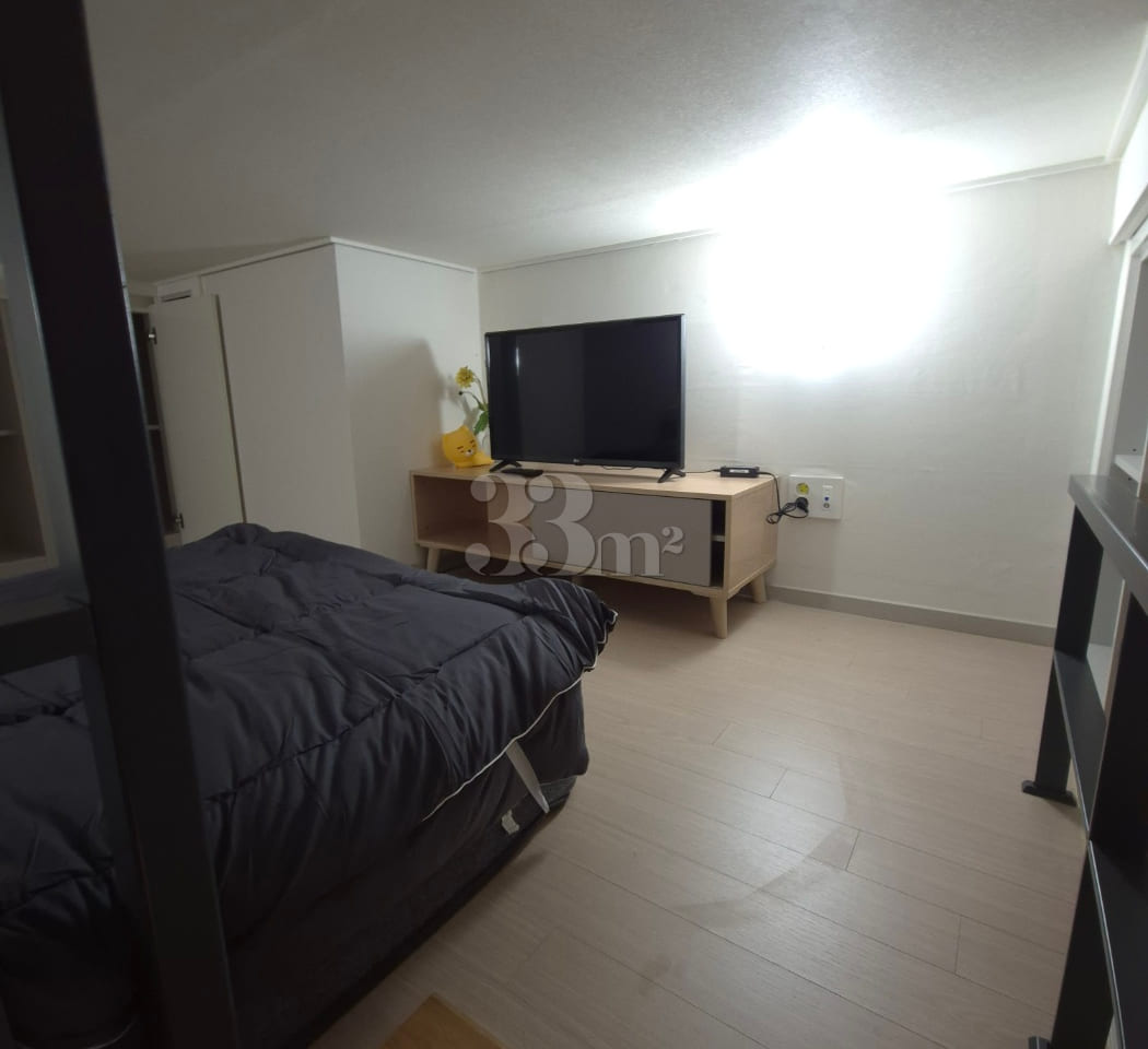 Jamsil duplex near the station with a high-ri 3th image