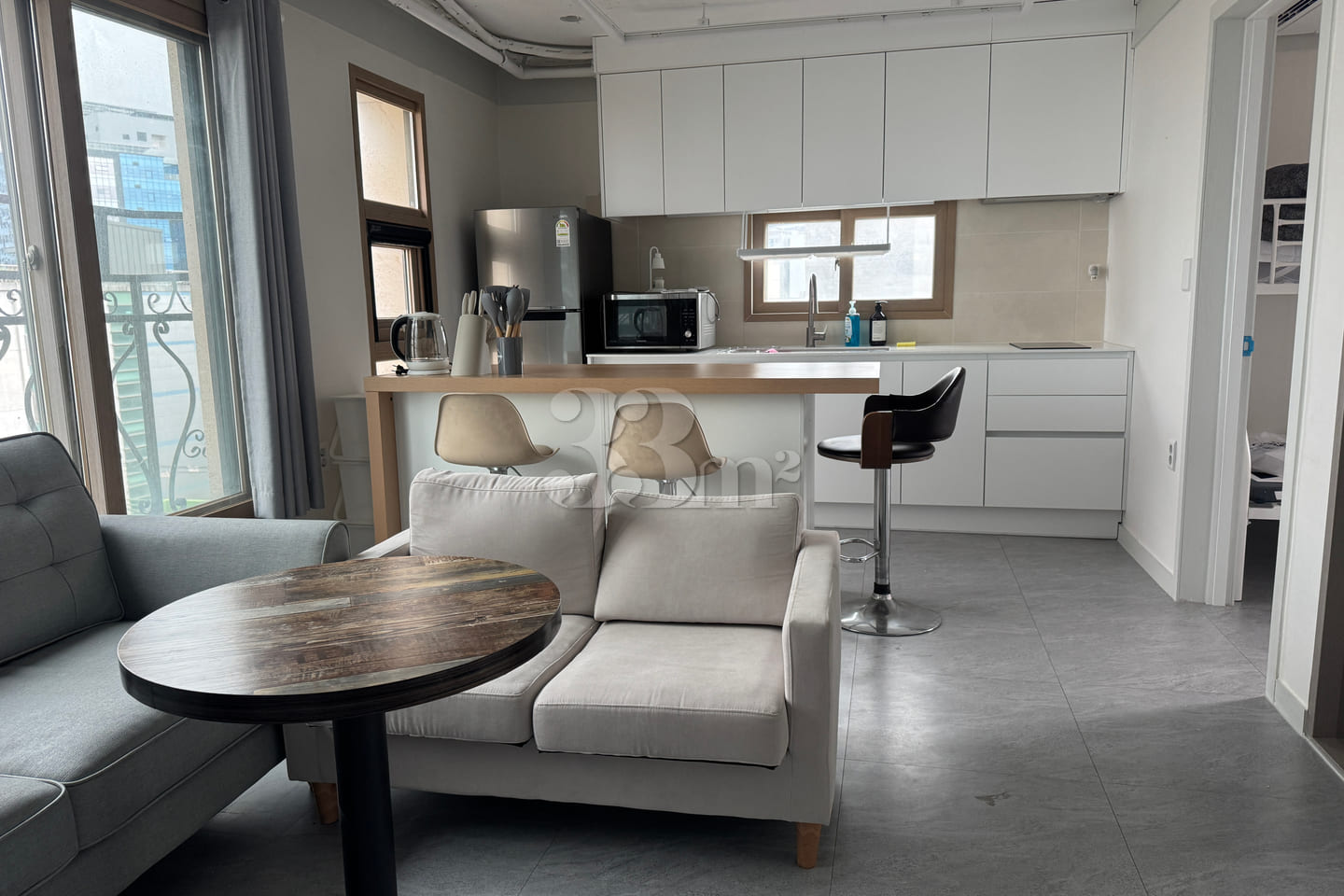 Living in a 23-pyeong Home During Peak Cherry 0th image