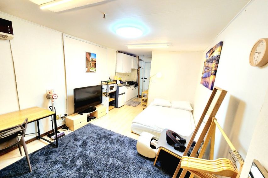 신논현역 2분거리