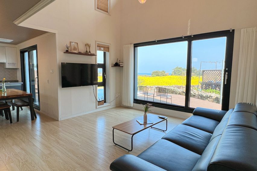 Private Pool Villa in East Jeju 3th image