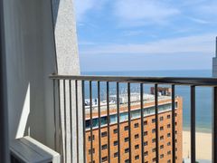 Penthouse 12th image