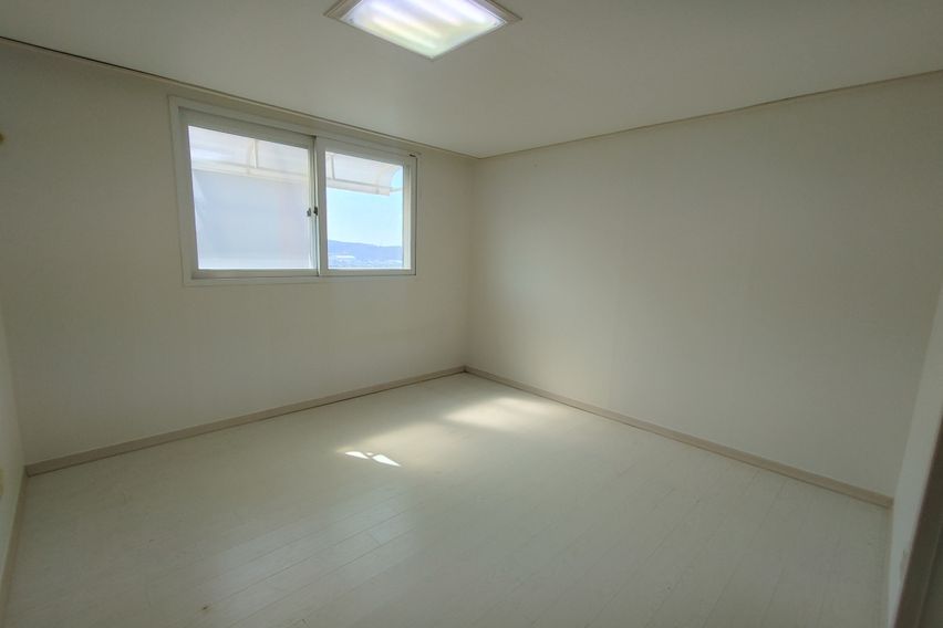 내유동 초저렴 큰쓰리룸