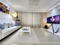 Three-room apartment in the prime location of 14th image