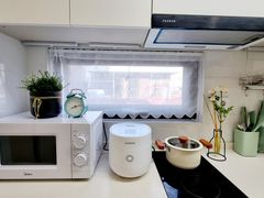 Charming studio apartment 4th image