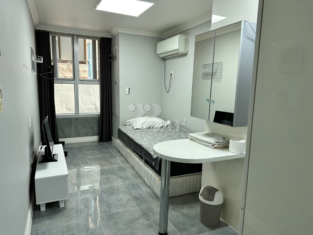 Single Room 206 0th image