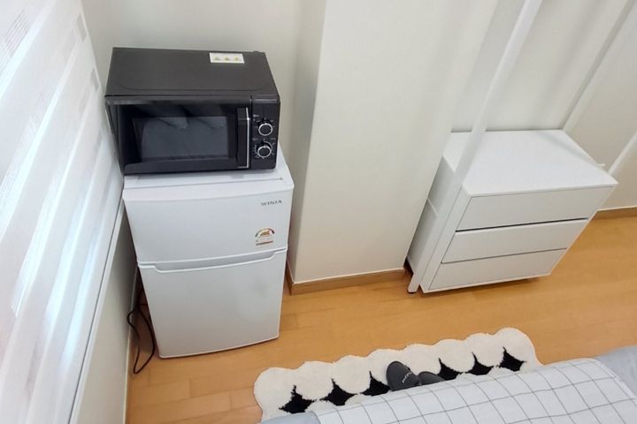 7-minute walk from Gangnam Station and Yeoksa 2th image