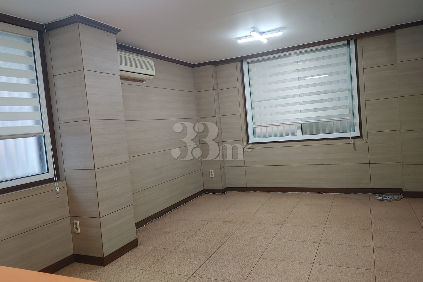 Spacious two-room apartment, 17 pyeong, for 5 3th image