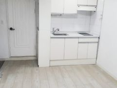 Fully furnished apartment near Seodaejeon Tol 1th image