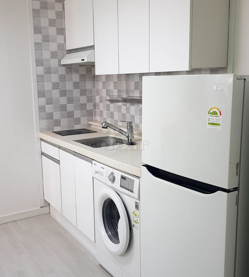 Oido House - Unit 203 2th image