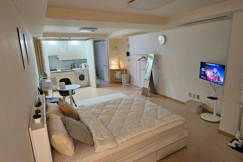 Special Price / Gwanghwamun Gyeongbokgung 2th image