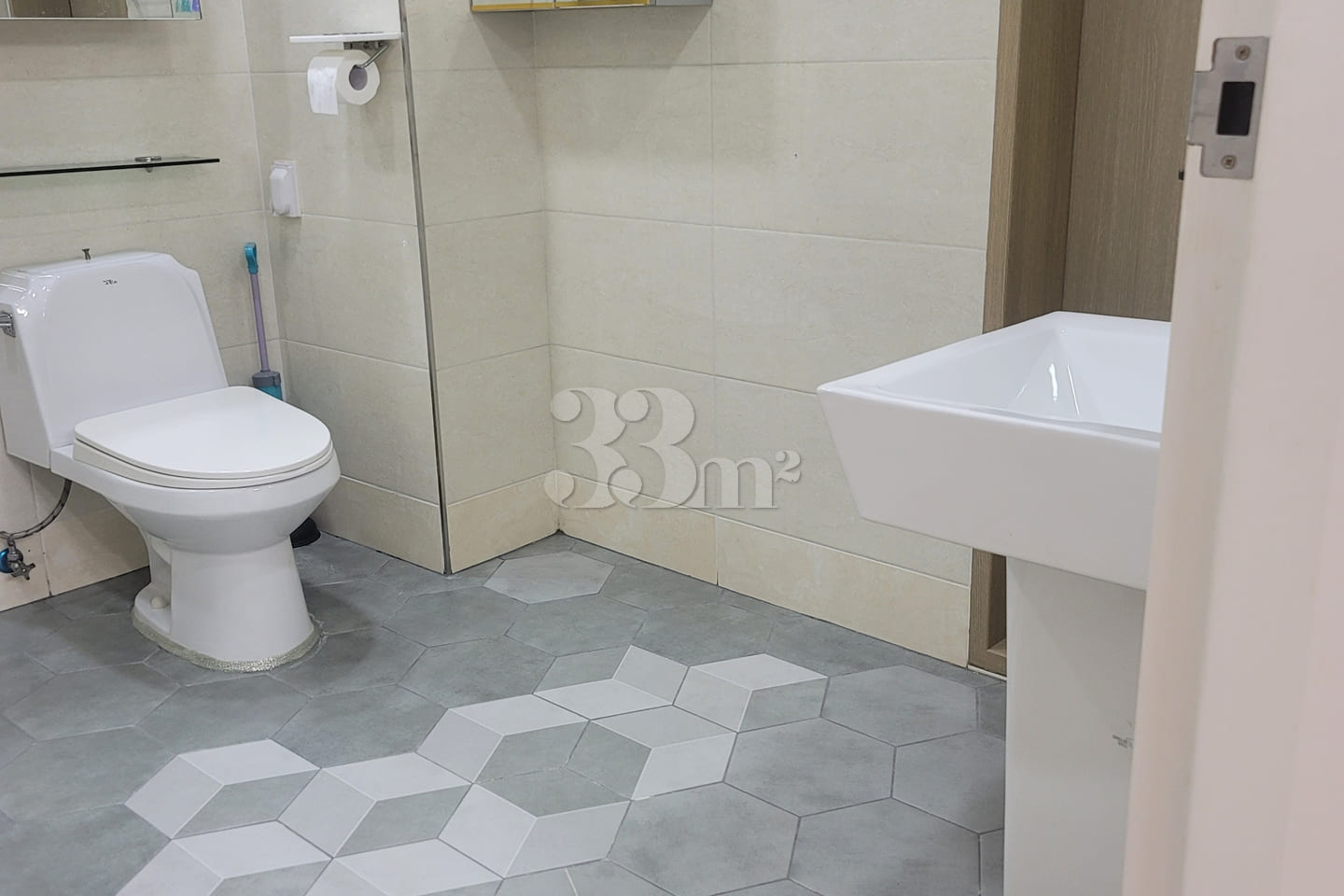 Cozy, stylish studio apartment in Jinju-si 6th image