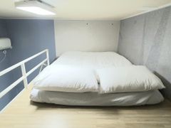 C-House (in front of Myongji University) 1th image