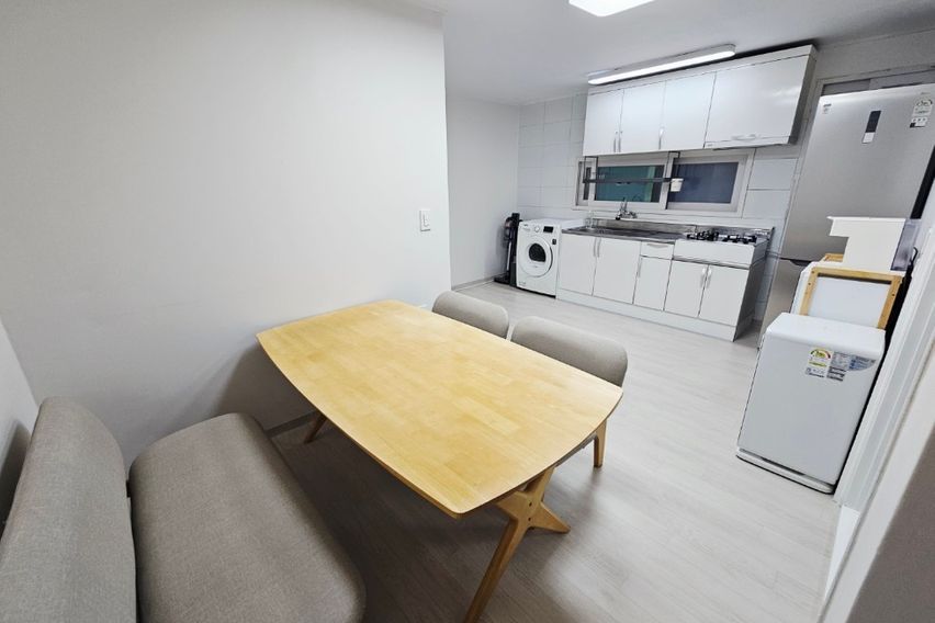 야탑역 3분 4인투룸🍉 1번째 이미지