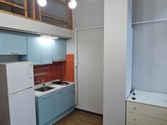 채광 좋고 넓은 복층 5번째 이미지