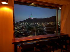 Itaewon 2-Bedroom Apartment with Seoul Tower  4th image