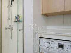 One-room apartment with a separate kitchen, 1 12th image