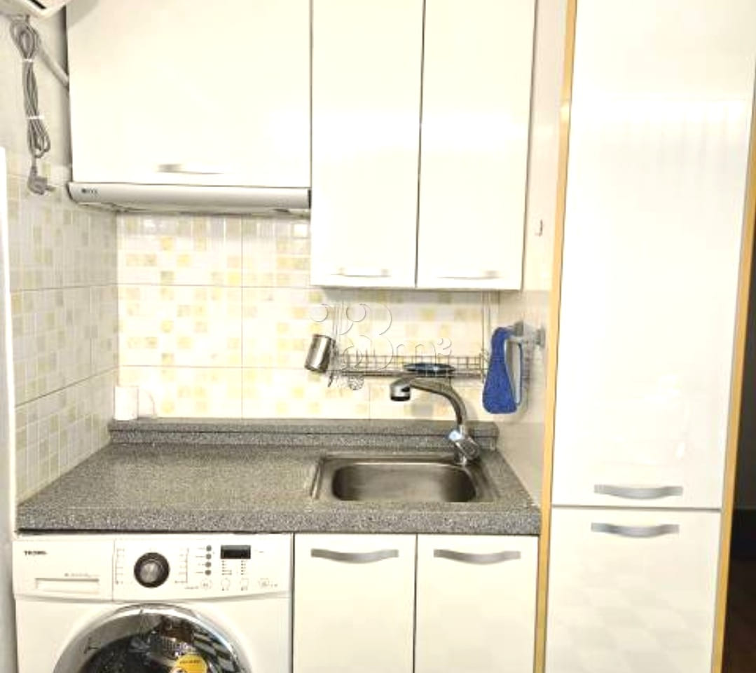 Newly built, fully furnished unit, 3 minutes  10th image
