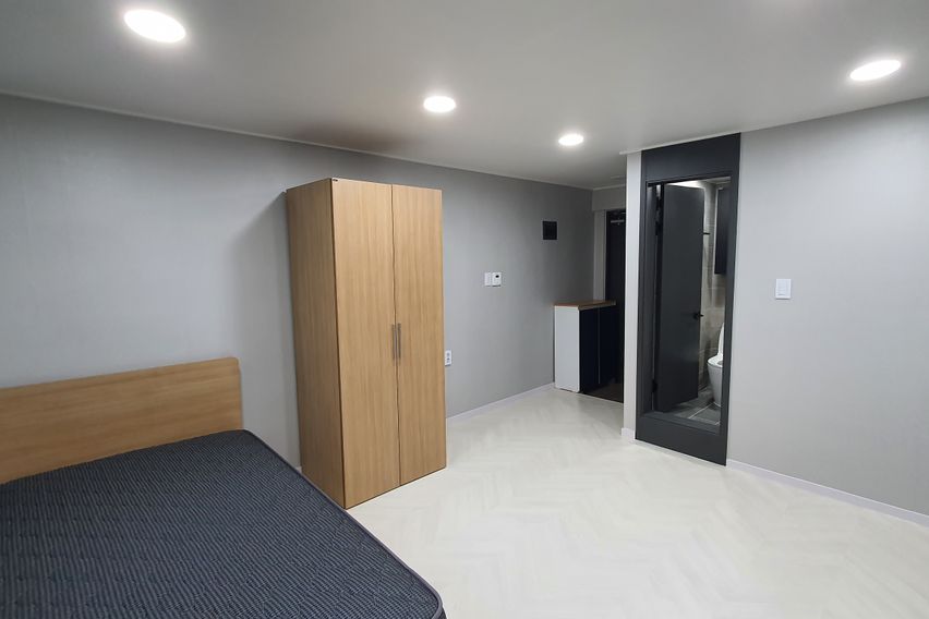 서강 정문앞 큰 원룸