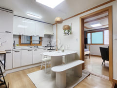 π Samsung Two-Room Apartment #SeolleungPark 2th image
