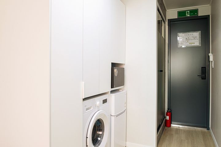 New Luxury Fully Furnished Unit 408 1th image