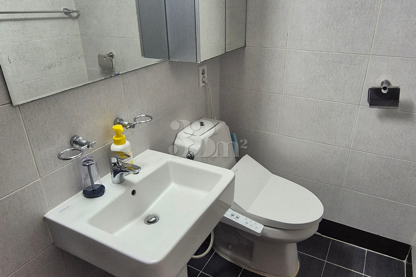 Fully Furnished Studio B101 15th image