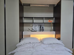 Pretty white room near Daiso 2th image