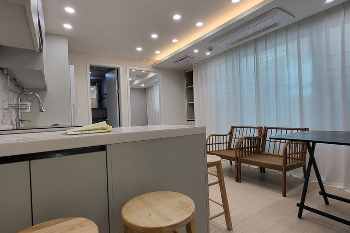 Cozy Retreat in Seongbuk-gu 3th image