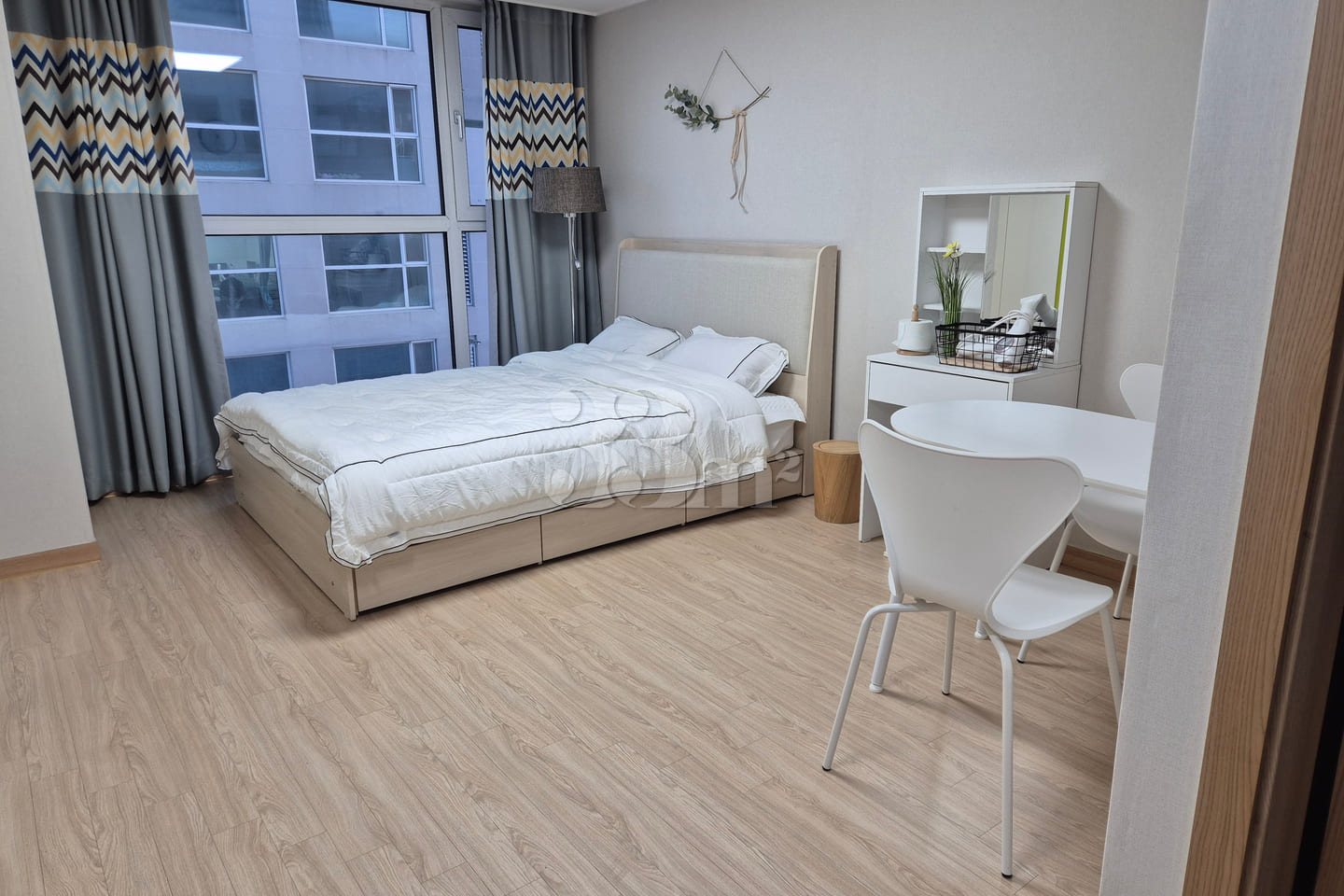 Clean, spacious room 3 minutes from Pyeongtae 1th image