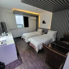 Twin Room Unit Image
