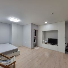 Sagyedam House, Unit 202 Unit Image
