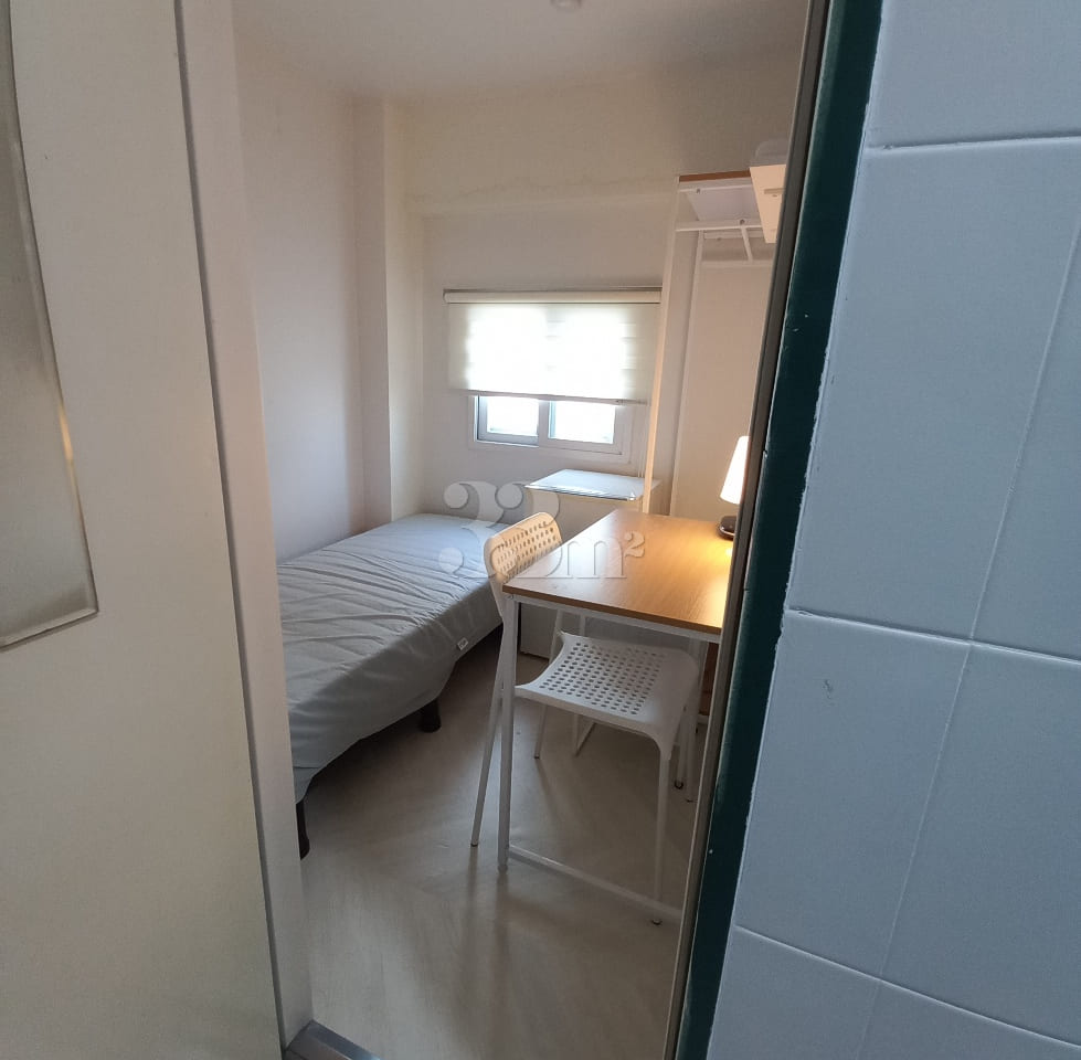 Room with a clean window near Sadang Station 3th image