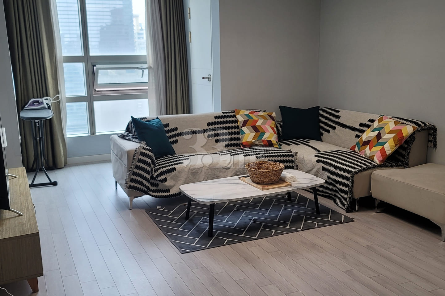 Two-bedroom apartment near Gangnam Station, 3 0th image