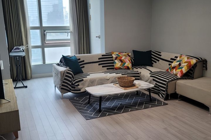 Two-bedroom apartment near Gangnam Station, 3 0th image