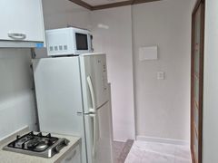 Renovated Studio Apartment 2 in Chojeon-dong 3th image