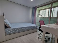 Seongsu-dong or Apgujeong—what do you think? 19th image