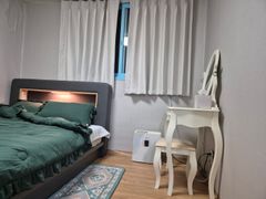 Quiet two-room apartment next to Hwangseong P 0th image
