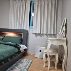 Quiet two-room apartment next to Hwangseong P Unit Image