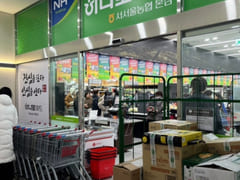 ♥️ Queen-size bed near Saejeol Station (Line 17th image
