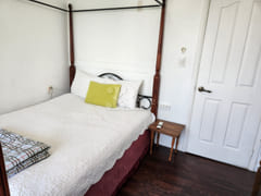 Separate-layout studio apartment on Aewol Coa 2th image
